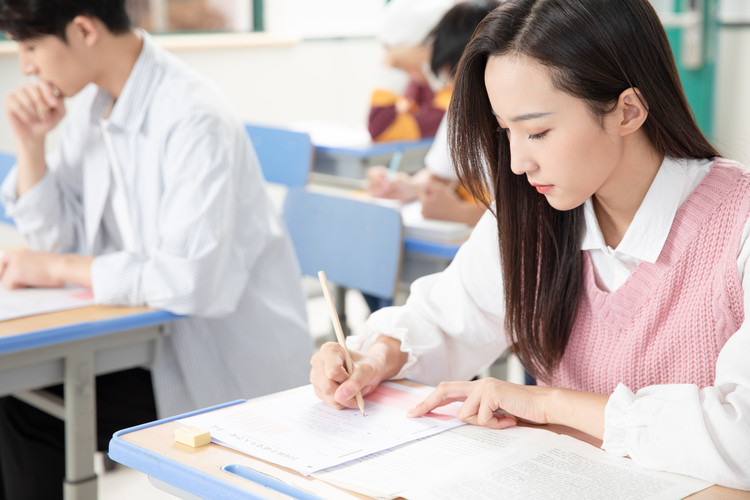 四川五月花技师学校在哪里_四川五月花技师学校简介